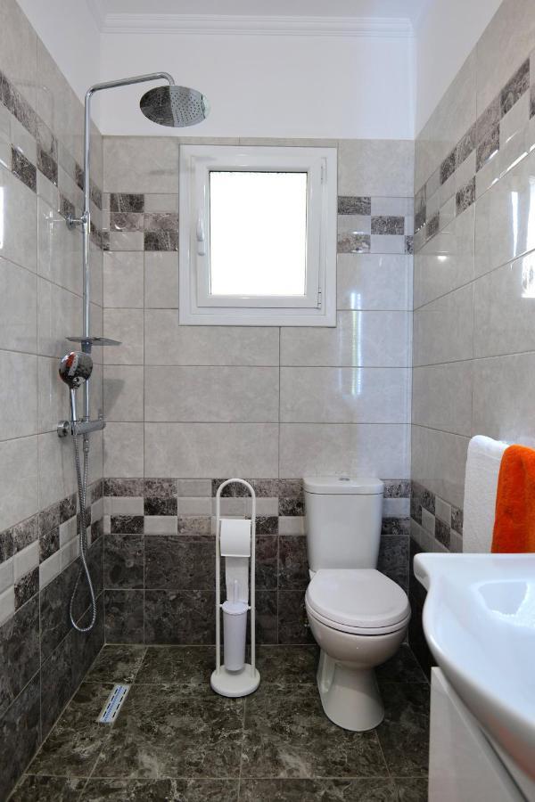 Davide Rooms Sarandë Buitenkant foto