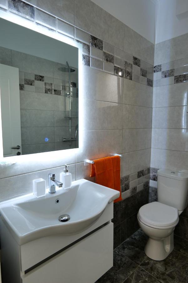 Davide Rooms Sarandë Buitenkant foto